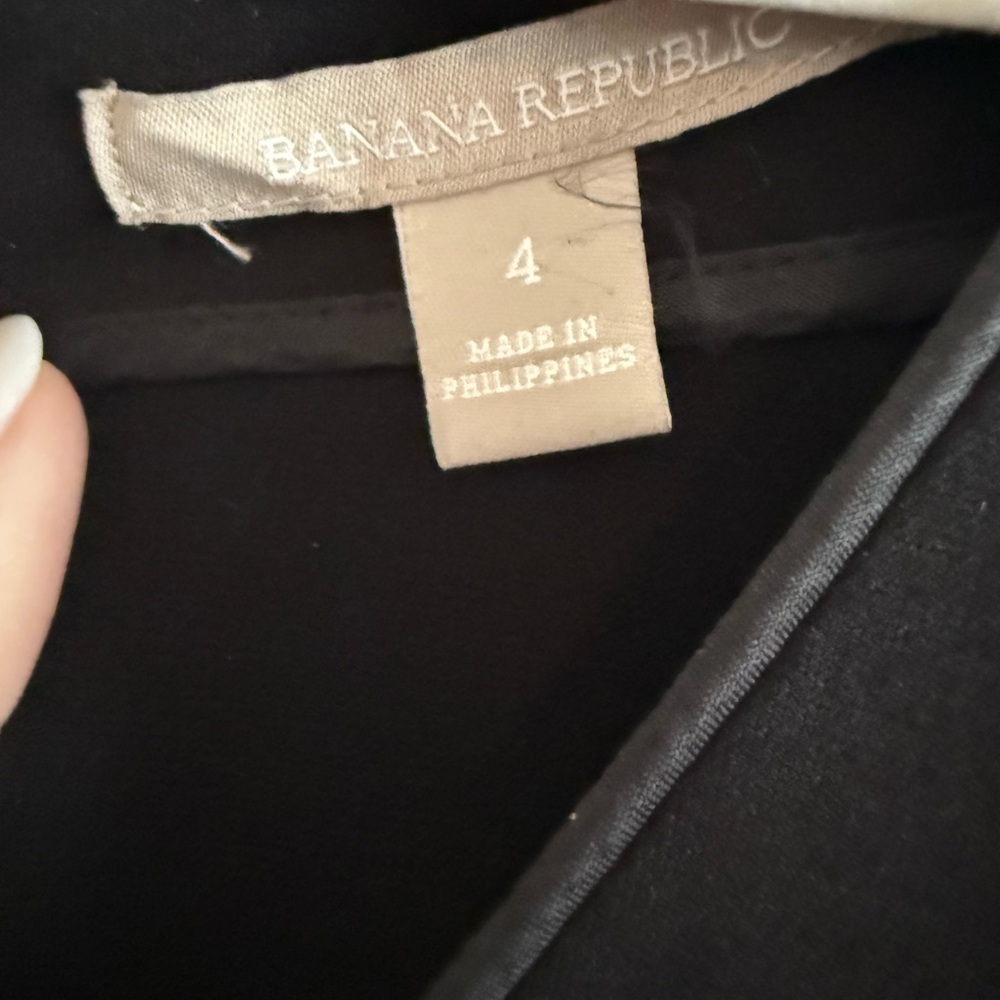 Banana Republic Classic Black Apparel - Picture 4 of 5
